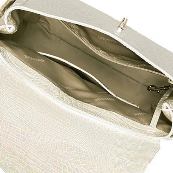 🌸 NWT BRAHMIN BACKPACK DESIGNER PURSE BAG RARE PEAL ITALIAN LEATHER EMBOSSED - Picture 8 of 14